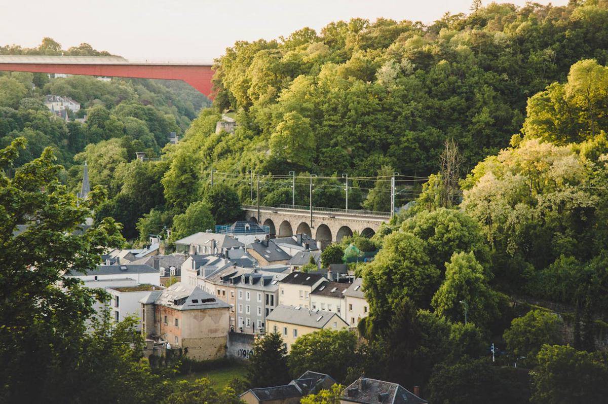 ilustrasi negara Luxembourg (pexels.com/Miles Rothoerl)