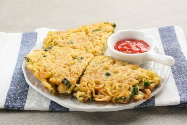 ilustrasi indomie martabak mini (pexels.com/pexels)