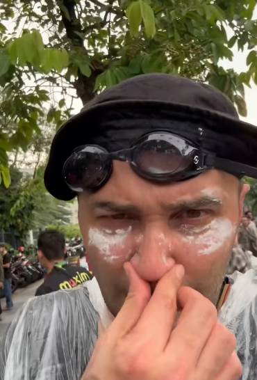 Teuku Zacky ikut demo di DPR