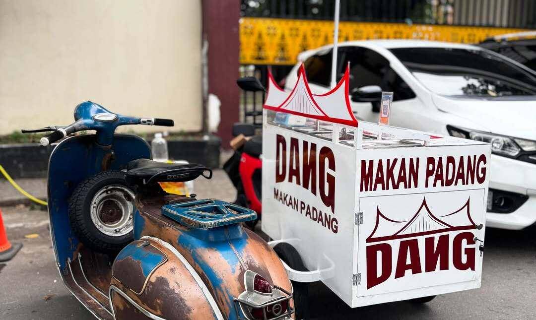 Dang Makan Padang