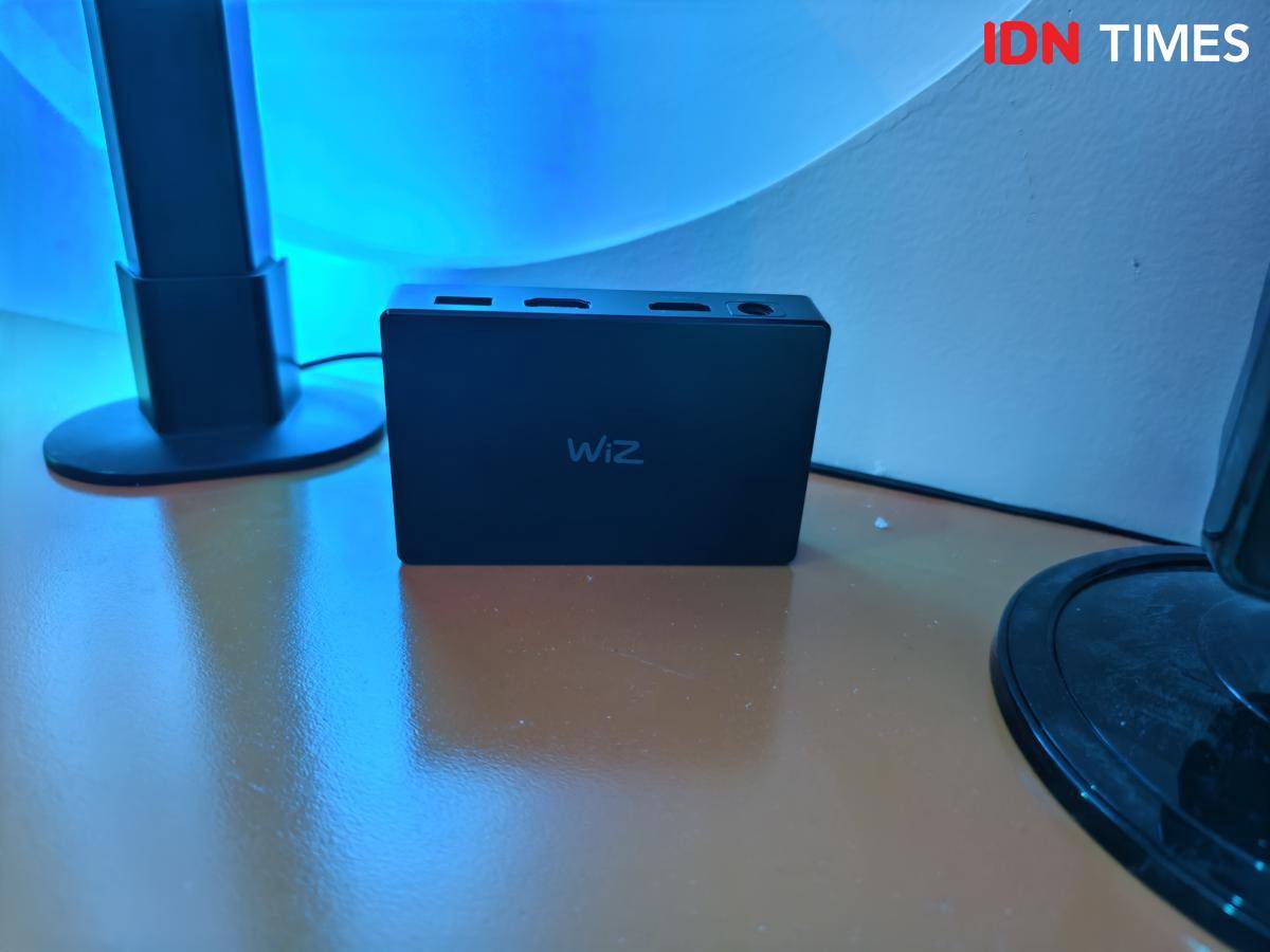 WiZ TV Sync Lights (IDN Times/Fatkhur Rozi)
