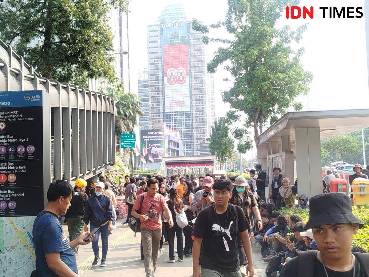 Demo Polda Metro Jaya