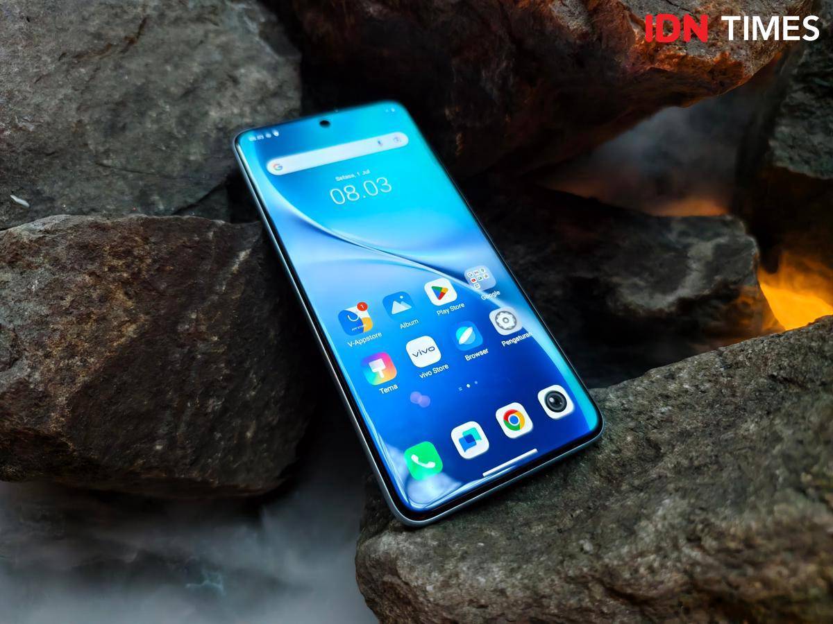 vivo V60 (IDN Times/Fatkhur Rozi)