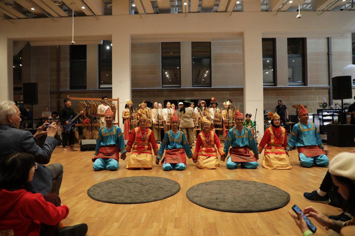 Angklung Australian Museum.JPG
