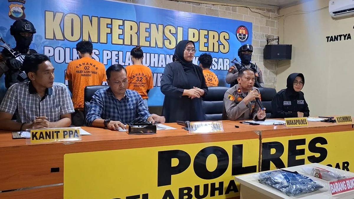 Polres Pelabuhan Makassar menangkap lima orang terduga pelaku TPPO modus prostitusi anak di bawah umur, Kamis (28/8/2025). IDN Times/Darsil Yahya