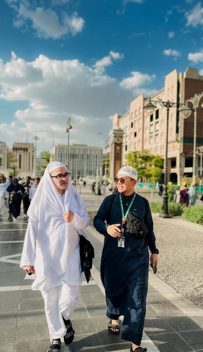 Ruben Onsu di Madinah