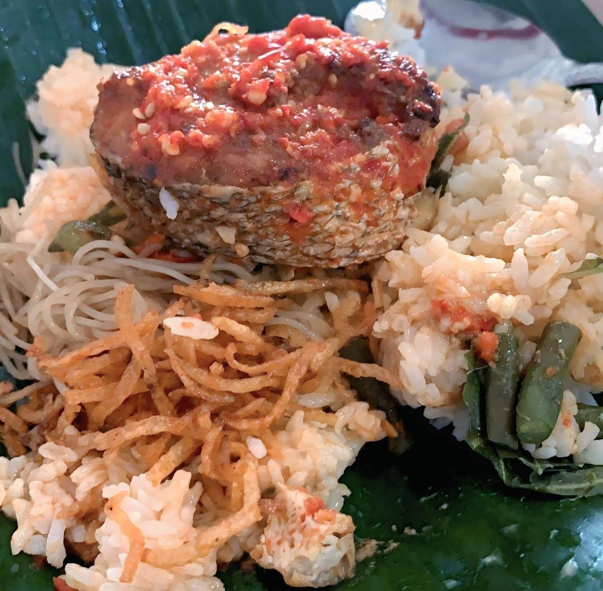 Warung Nasi Memeng (google.com/maps/Fiona)