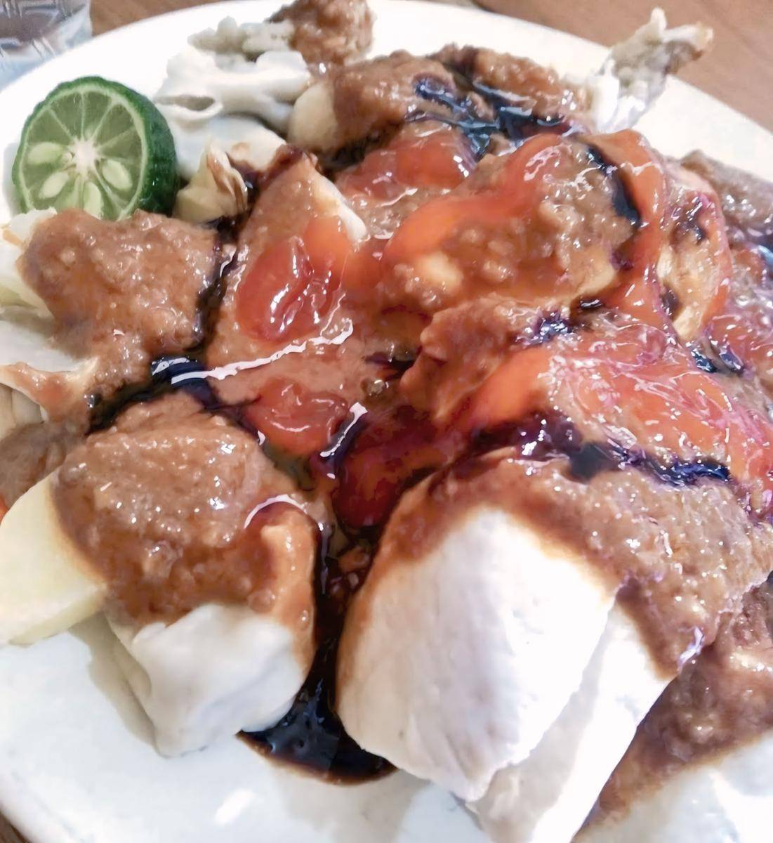Siomay dan Es Sekoteng Boper (google.com/maps/dini umbari)