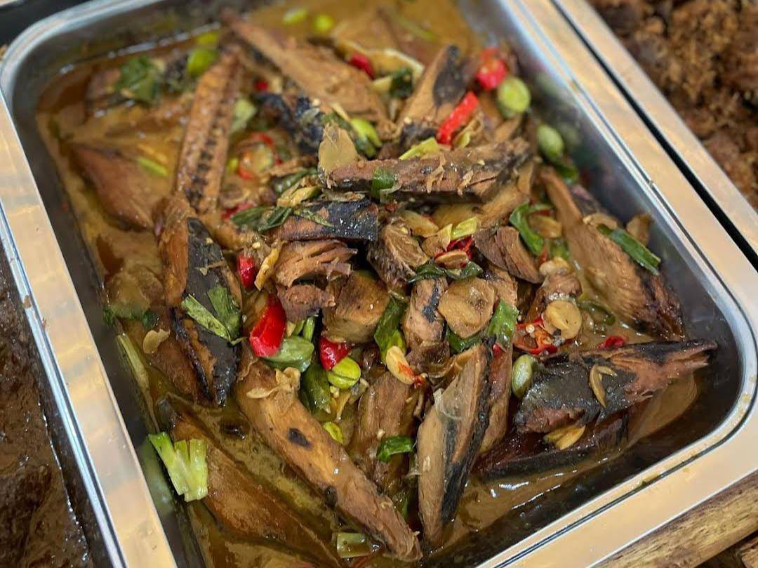 Warung Nasi Bu Hj Tini (google.com/maps/Warung Nasi Bu Hj.Tini)