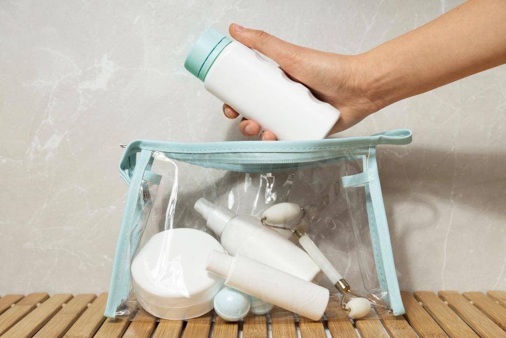 ilustrasi dry shampoo (freepik.com/freepik)