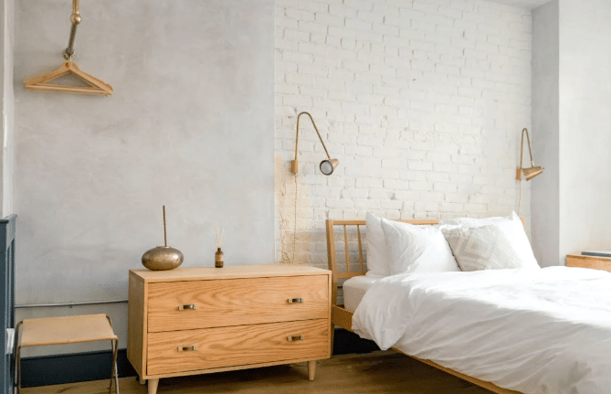 ilustrasi kamar minimalis (pexels.com/andreaedavis)