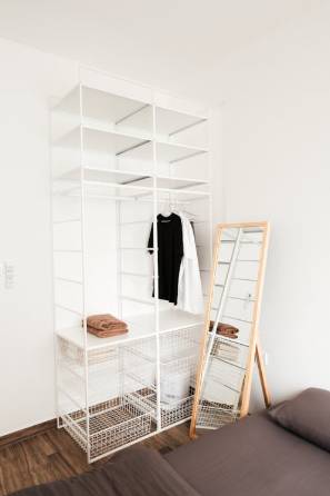 ilustrasi kamar minimalis (pexels.com/nganduong)