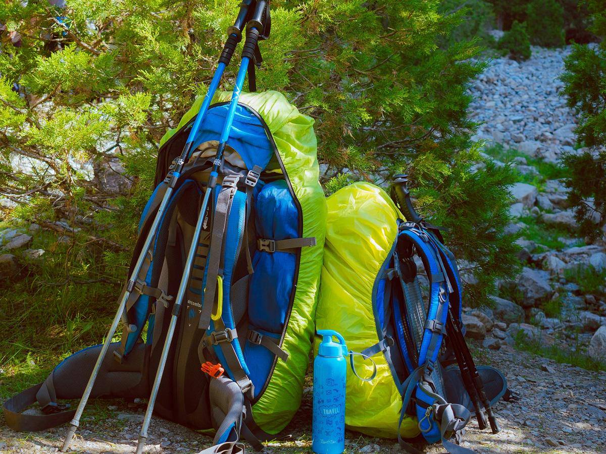 ilustrasi backpack buat mendaki (unsplash.com/Mohammad Alizade)