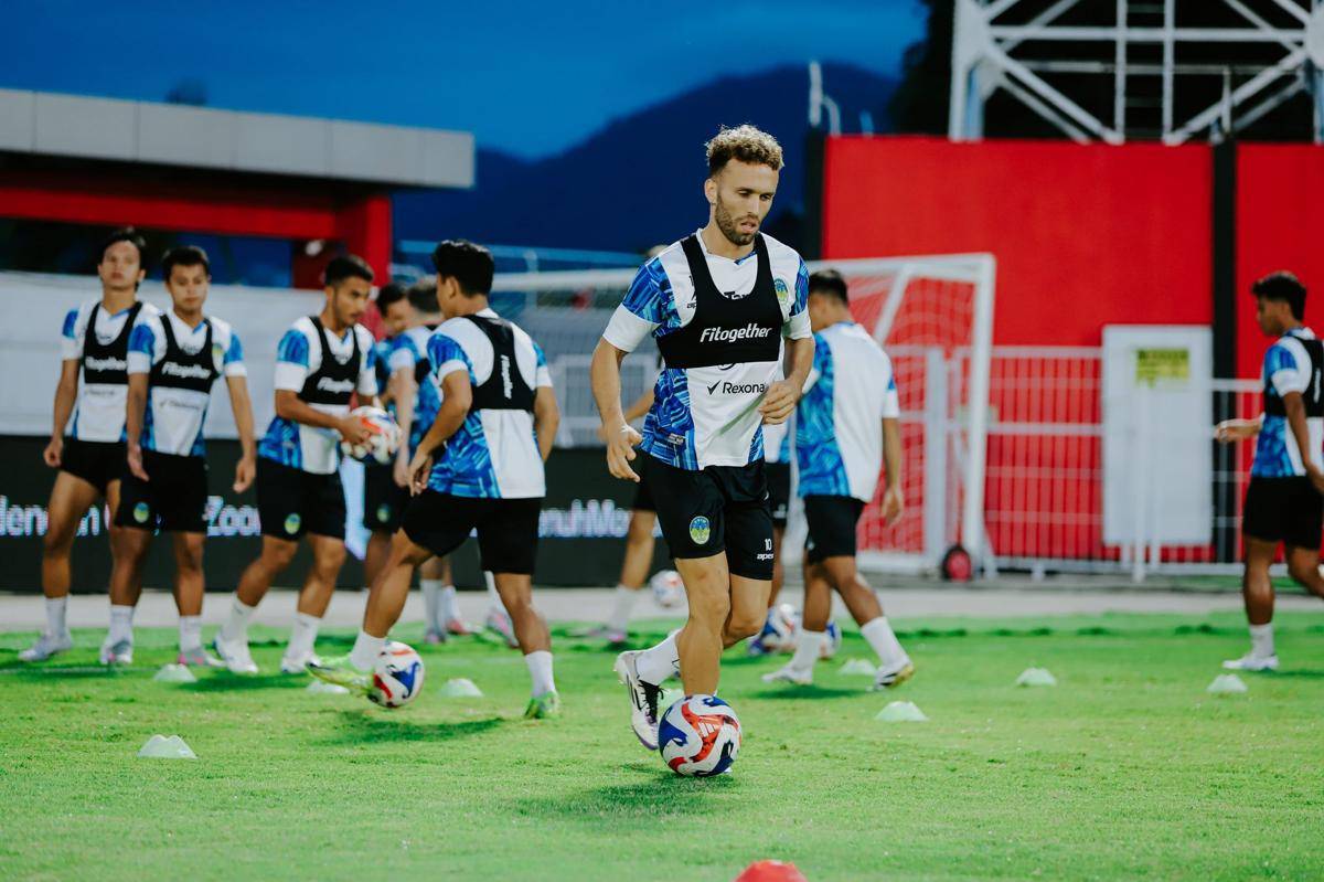Latihan PSIM Jogja jelang laga melawan Malut United FC. (psimjogja.id)