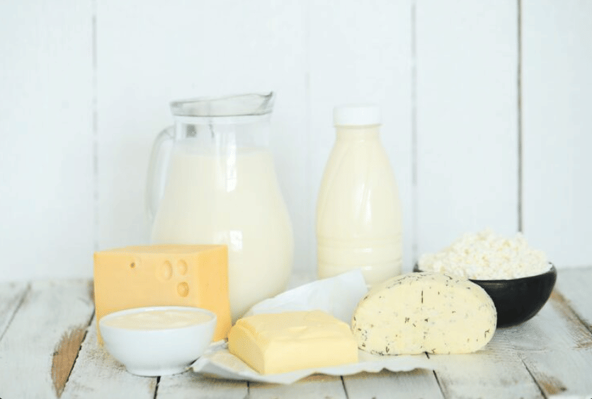 Aneka produk susu dan keju.