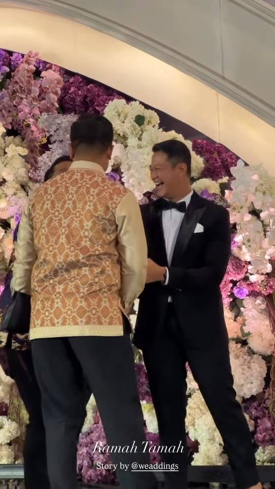 resepsi pernikahan Clara Shinta
