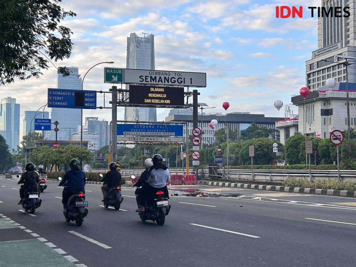 Imbas Demo Mahasiswa Jalan Layang Semanggi Ditutup, Ini Rute Alternatifnya