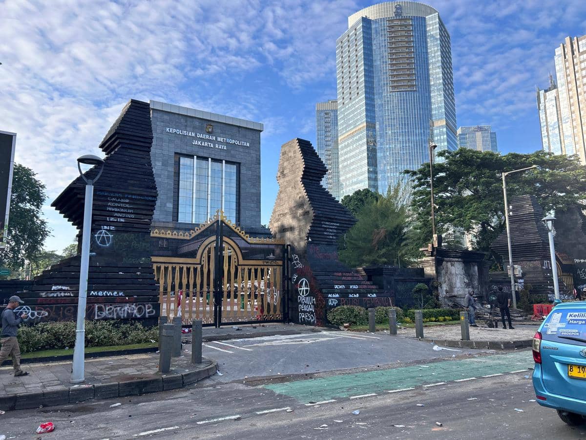 TOP 5: Kapolda Metro Jaya Baru Dilantik hingga DPR Bahas Hak Angket Ijazah Gibran