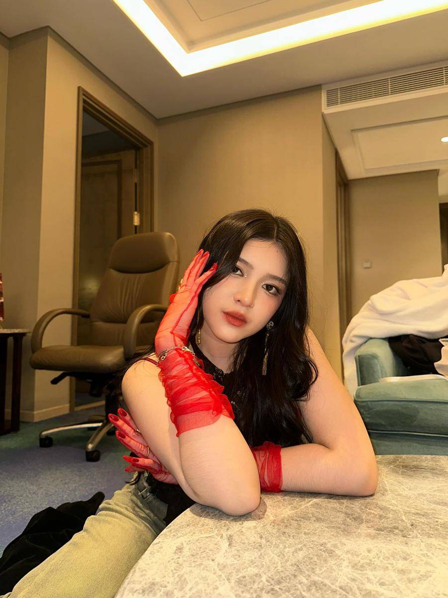 Tiara Andini