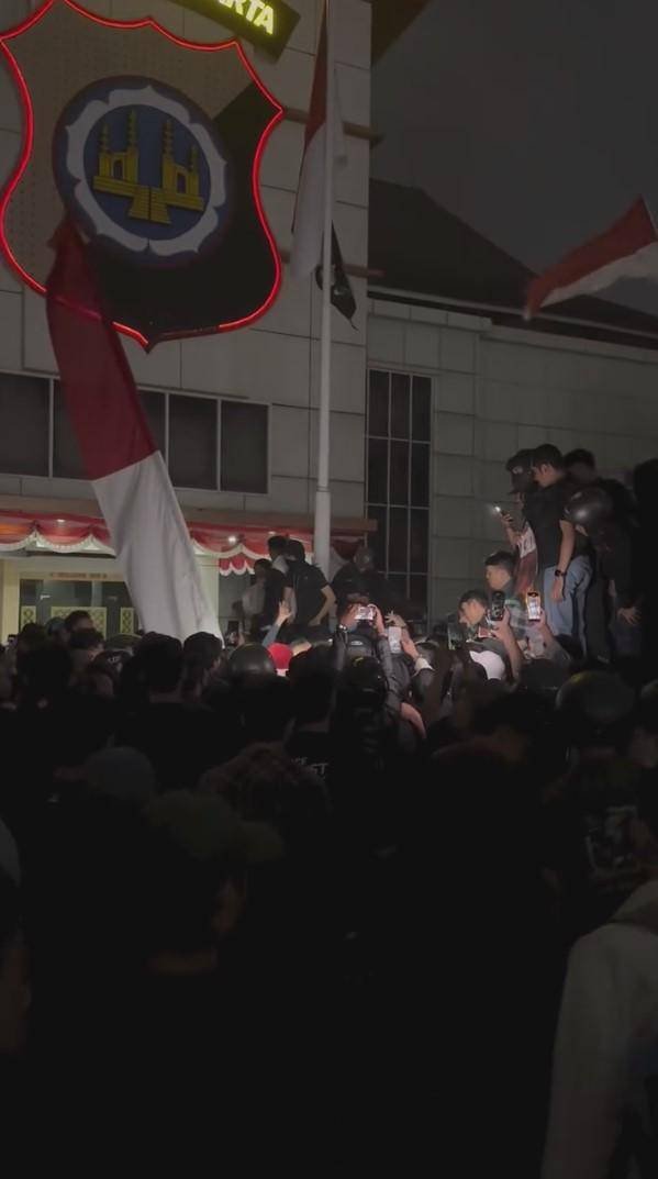Abidzar ikut demo di Jogja