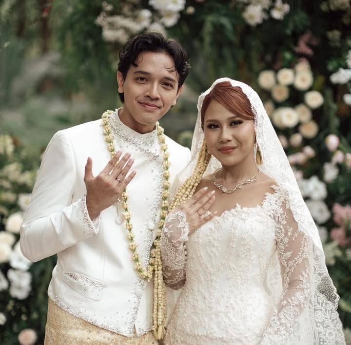 potret artis menikah pada bulan Agustus 2025