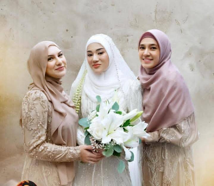 potret artis menikah pada bulan Agustus 2025