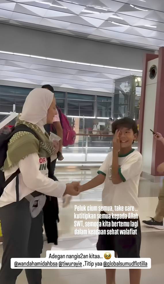 Wanda Hamidah berangkat berlayar ke Gaza