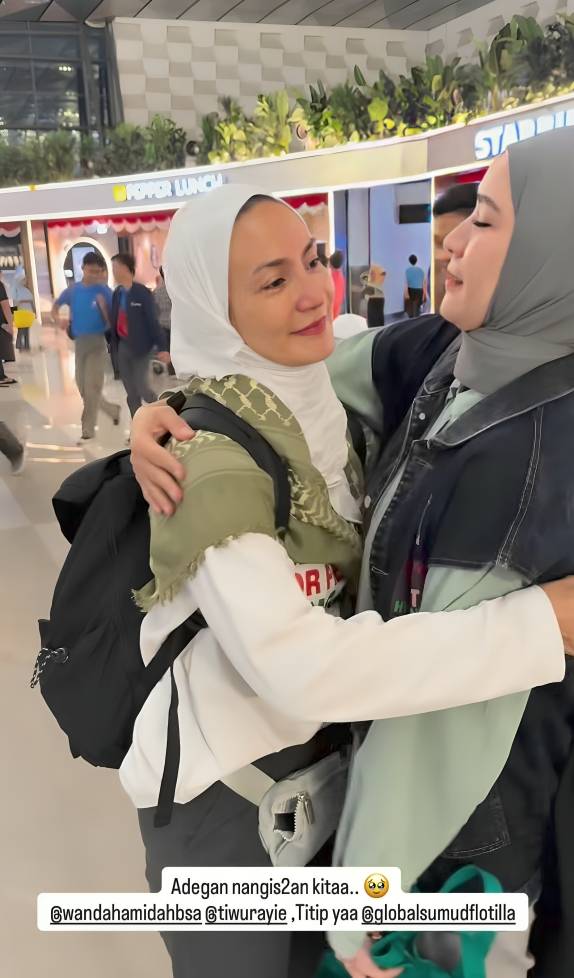 Wanda Hamidah berangkat berlayar ke Gaza