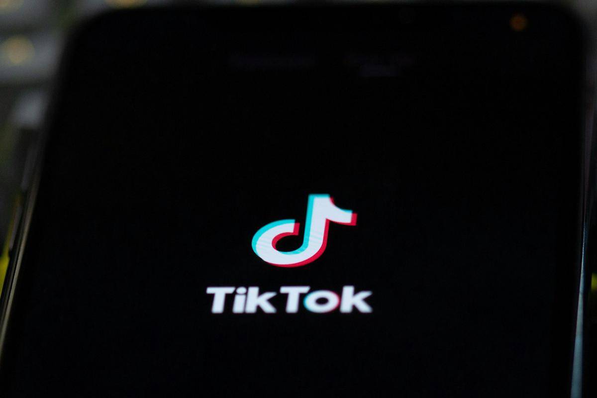 ilustrasi TikTok