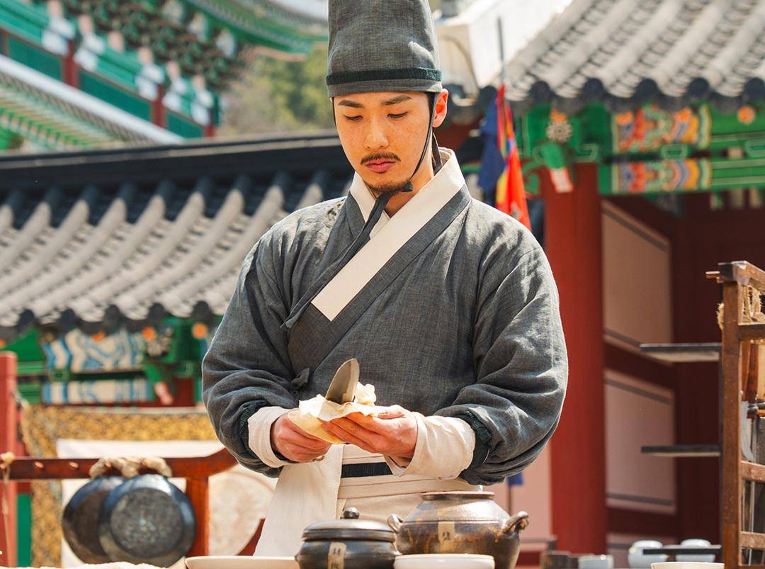 still cut drama Korea Bon Appétit, Your Majesty