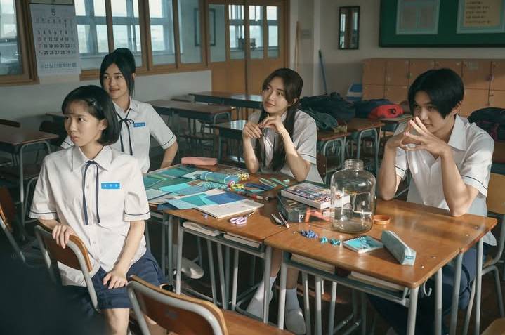 still cut film Love Untangled (instagram.com/netflixkr)