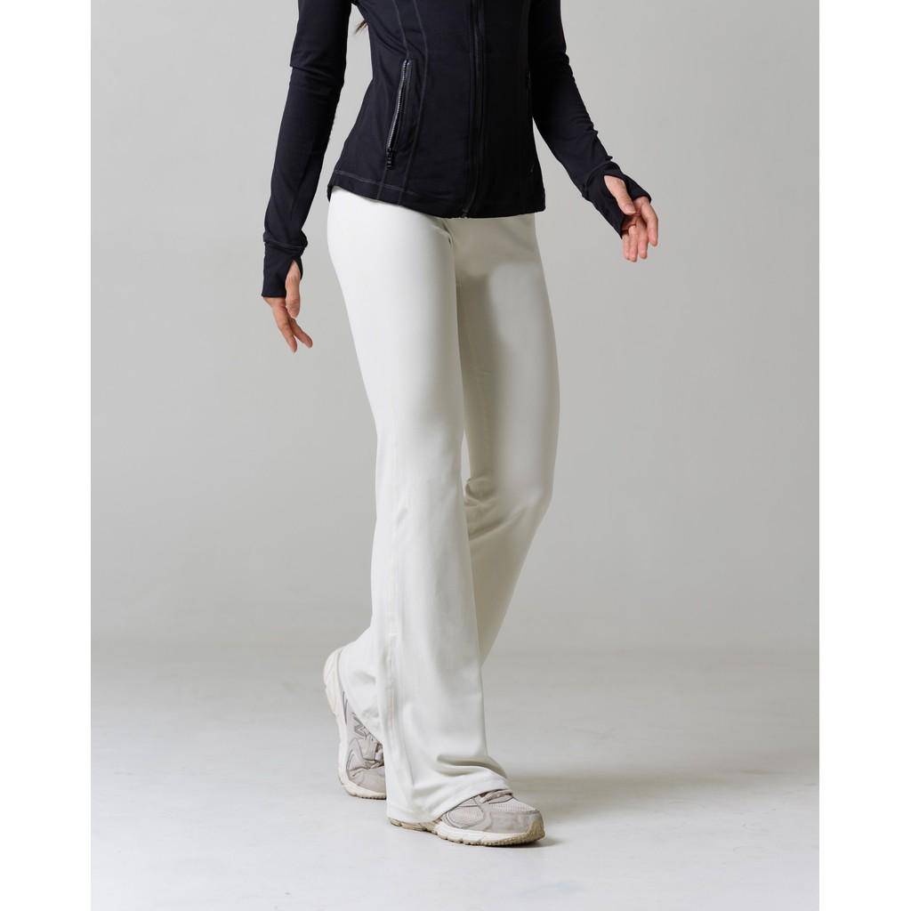 Laurelton Talia Flared Legging (shopee.co.id/Laurelton Official Store)