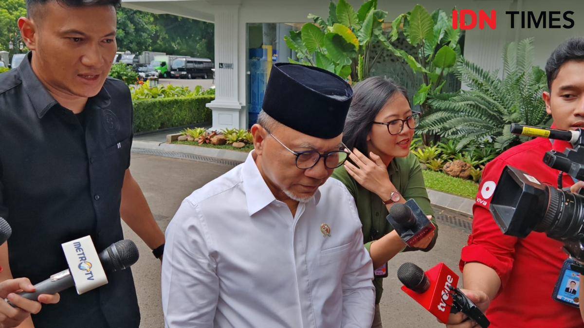 Ketua Umum PAN Zulkifli Hasan di Istana, Minggu (31/8/2025). (IDN Times/Muhammad Ilman Nafi'an)