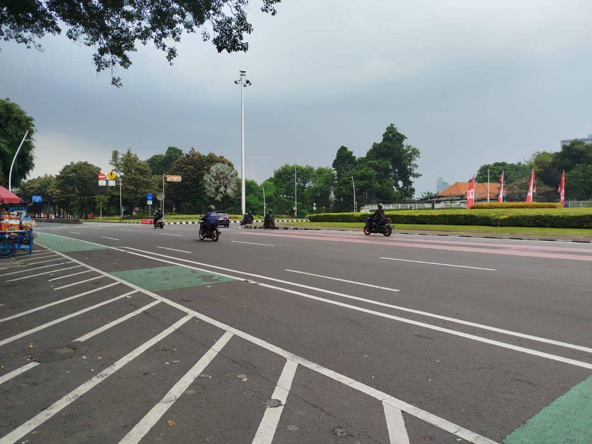 Situasi di area Tugu Tani pada Minggu (31/8/2025) (IDN Times / Sandy Firdaus)