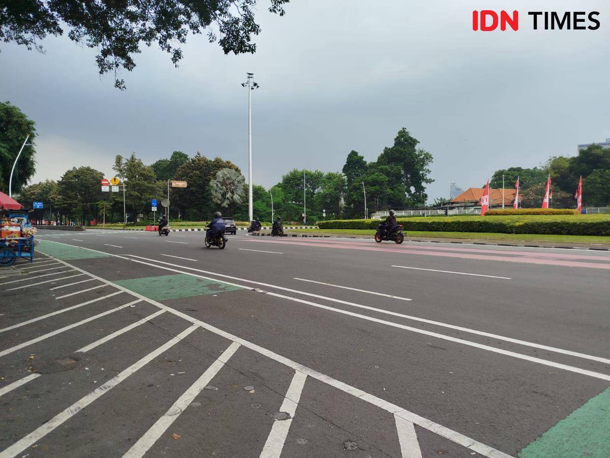 Situasi di area Tugu Tani pada Minggu (31/8/2025) (IDN Times / Sandy Firdaus)