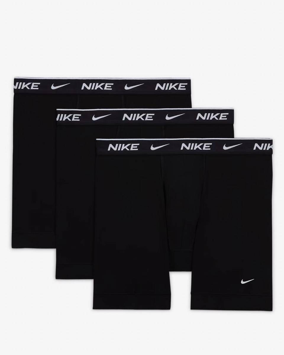Nike Dri-FIT Essential Cotton Stretch