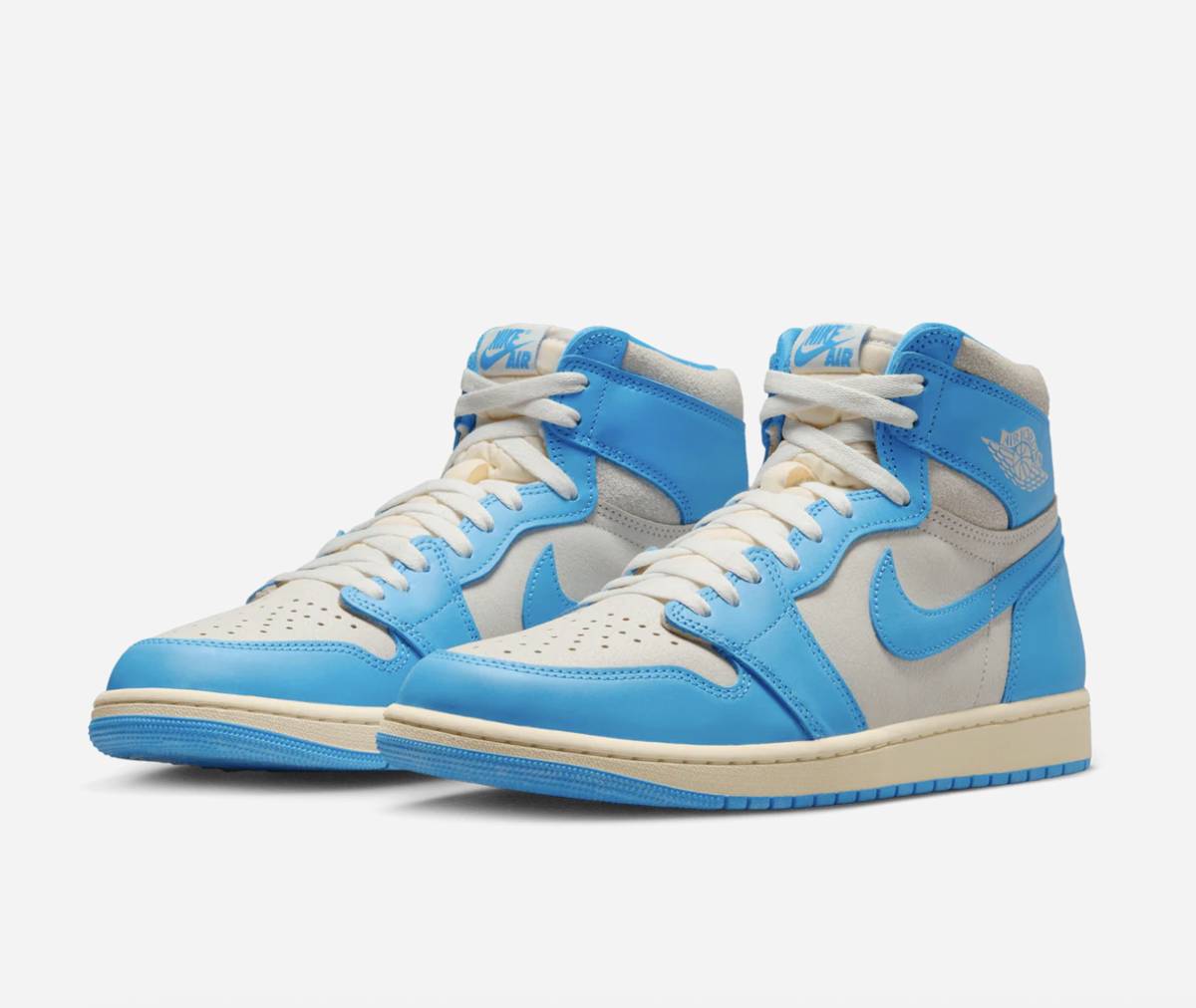 sepatu NIKE Air Jordan 1 Retro High OG 'UNC Reimagined