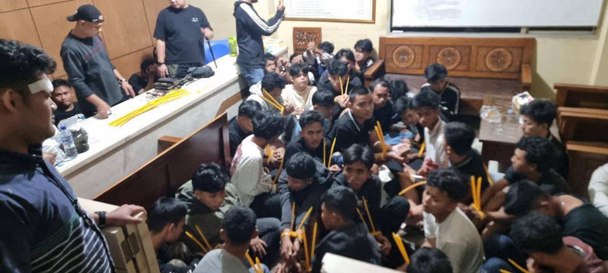 Puluhan remaja di Palembang diamankan aparat Mapolda Sumsel