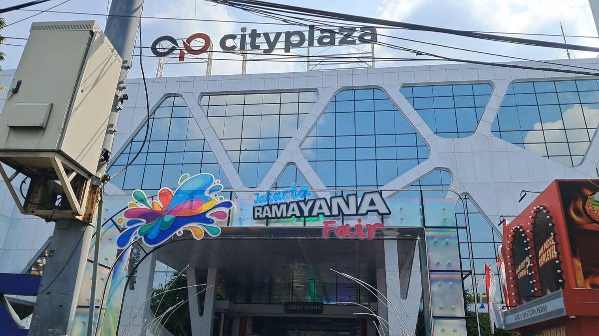 Mal Cityplaza Jatinegara menunda sejumlah acara. (IDN Times/Trio Hamdani)