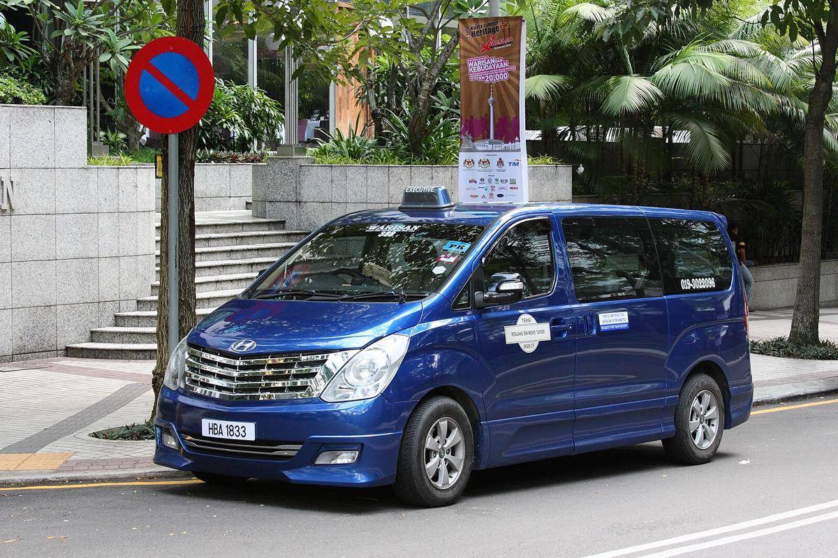 potret mobil di Kuala Lumpur (commons.wikimedia.org/Ilya Plekhanov)