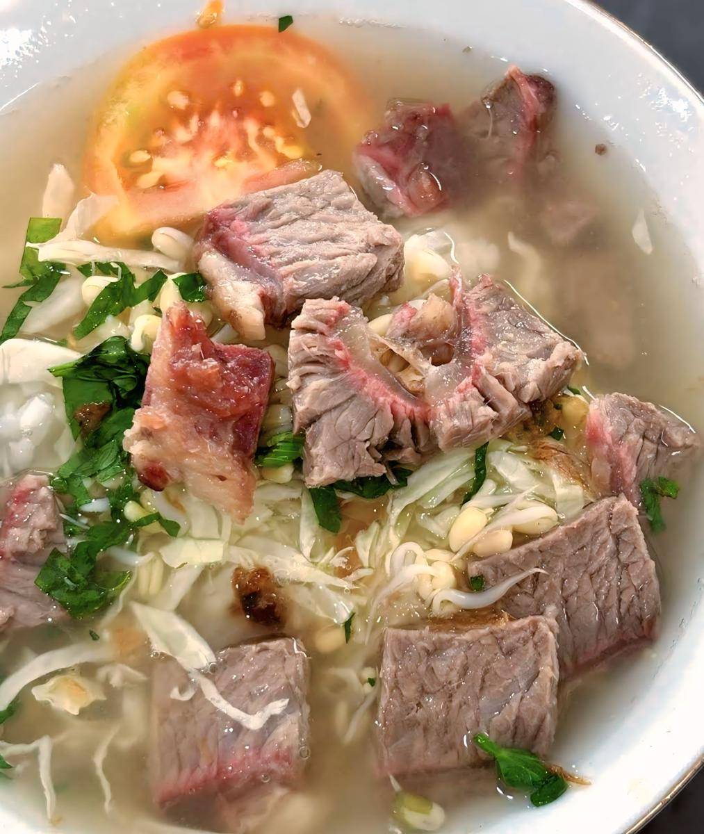 Soto Pak Mustofa (google.com/maps/Erni Irdewanti)