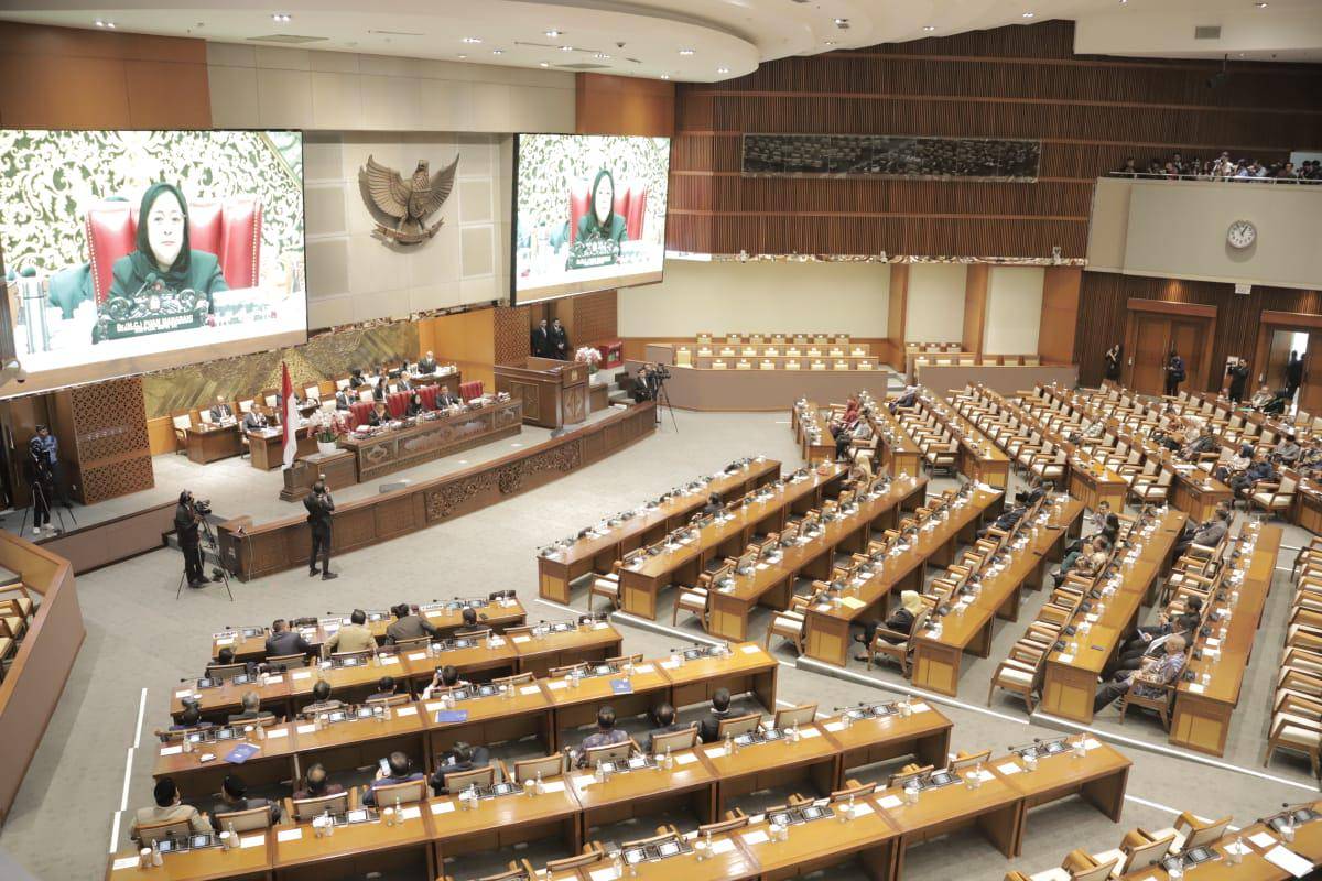 suasana Rapat Paripurna DPR RI (dok. menpan.go.id)