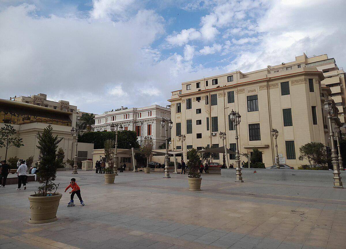 potret bagian belakang Museum Yunani-Romawi di Fouad