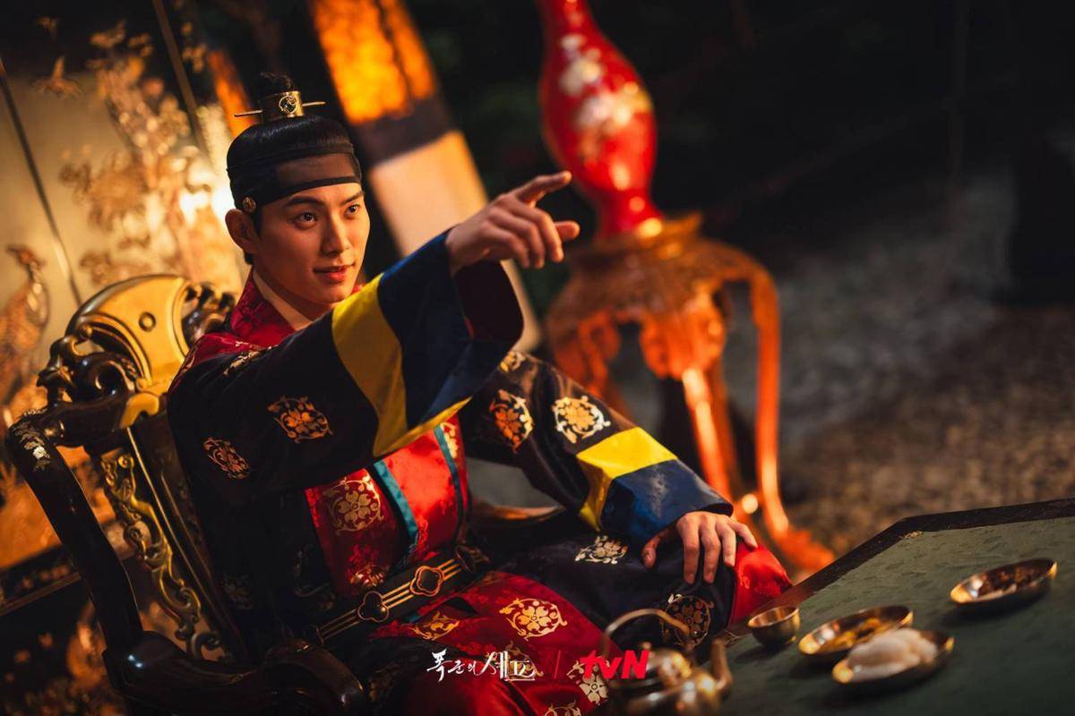 Cuplikan drama Korea Bon Appetit, Your Majesty (dok. tvN/Bon Appetit, Your Majesty)