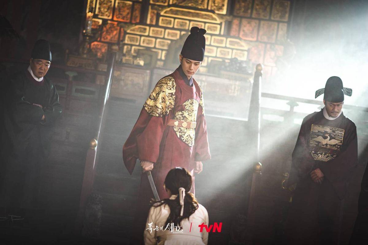 Cuplikan drama Korea Bon Appetit, Your Majesty (dok. tvN/Bon Appetit, Your Majesty)