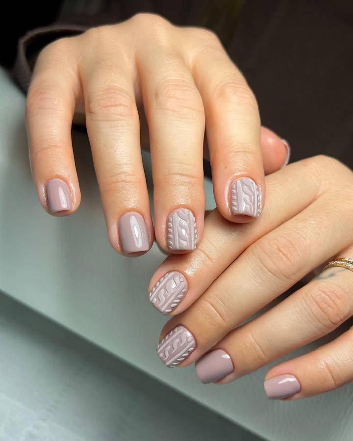 ide tren warna kuku musim gugur (instagram.com/learnahstarbuck_nailartist)