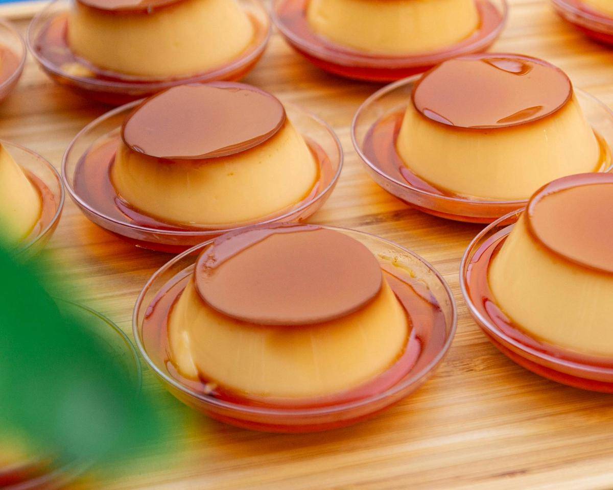 ilustrasi resep cream cheese flan