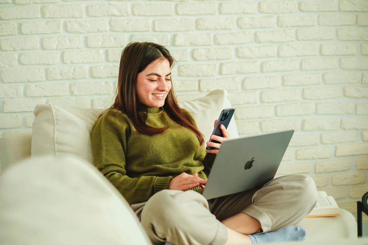 ilustrasi kencan di dating app (pexels.com/Gülşah Aydoğan)
