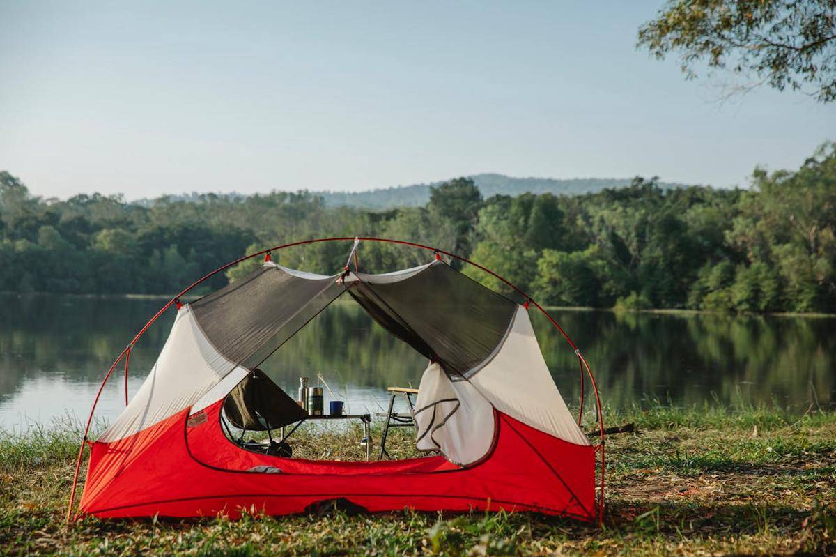 Ilustrasi camping