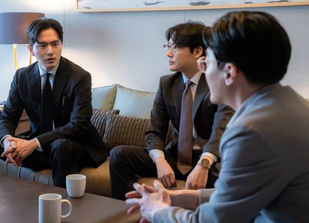 still cut drama Korea Beyond the Bar